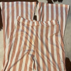 Stretchy Wide leg pants